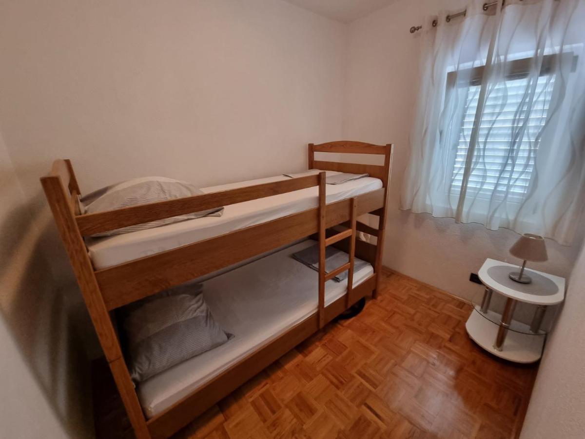 טרוגיר Apartment Matej מראה חיצוני תמונה